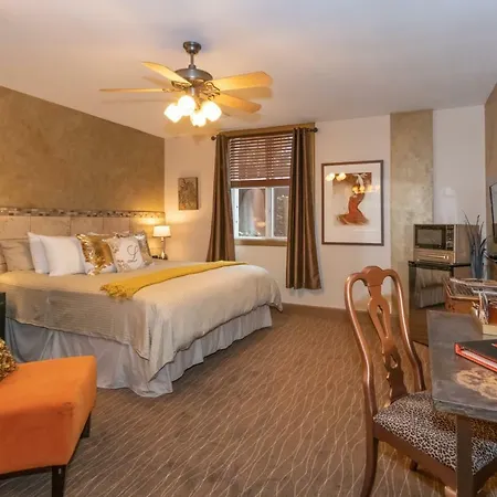 Hotel Luxx Boutique 3*