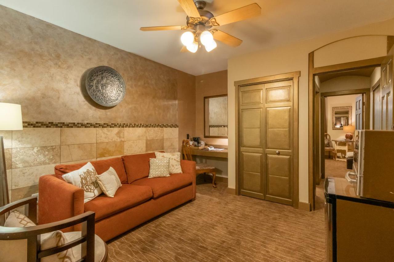 Hotel Luxx Boutique 3*